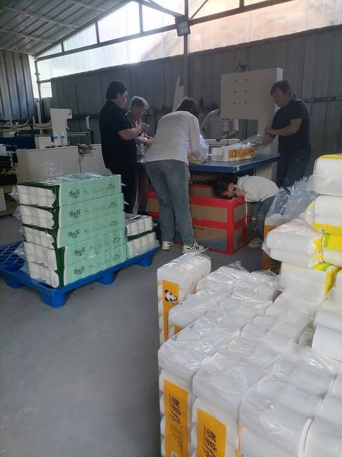 一套小型的卫生纸加工设备需要投资多少?